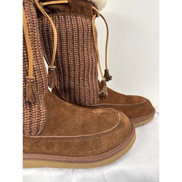 UGG Suburb Crochet Tall Boots, Women's Size 7 - Picture 5 of 8